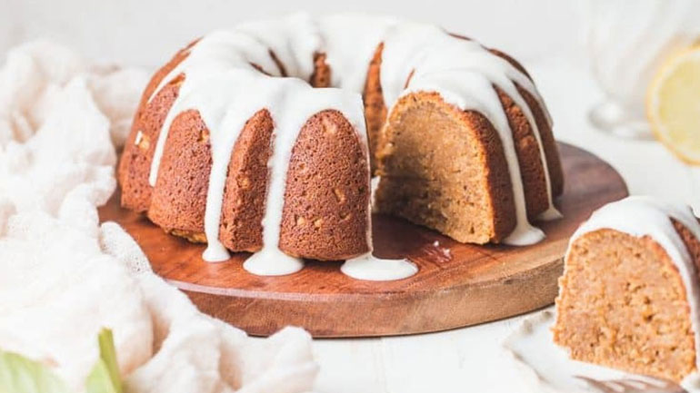 Απολαυστικό lemon cake με λίγα υλικά