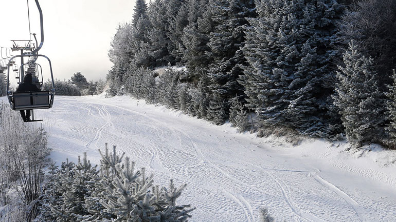 Περισσότερα από 100 παιδιά με αναπηρία συμμετείχαν στη δράση «know the snow» του δήμου Νάουσας