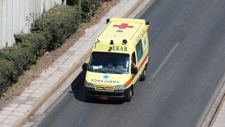 Σοβαρό τροχαίο ατύχημα στη Λεωφόρο Σουνίου – Ένας τραυματίας