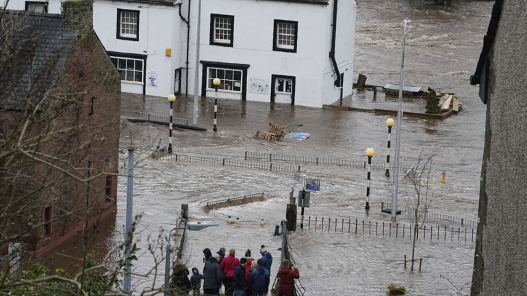 Ευρώπη: Στους επτά οι νεκροί από την καταιγίδα Κιάρα
