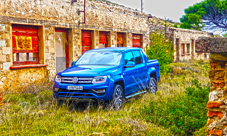 Όσο γυρίζεις... μυρίζεις (στη φωτό το VW Amarok V6 Aventura)