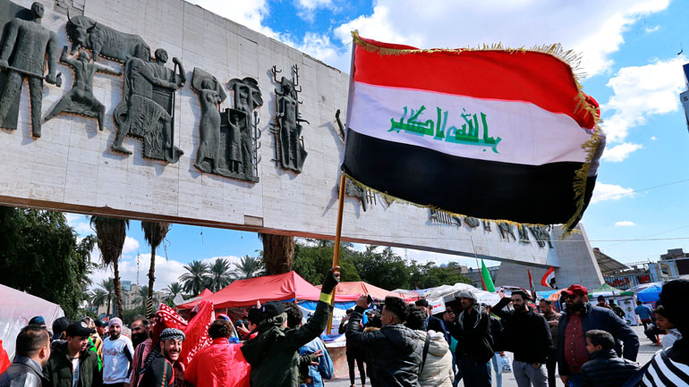 Ιράκ: Σιιτική οργάνωση κρέμασε ομοιώματα του Τραμπ στη μνήμη του Σουλεϊμανί