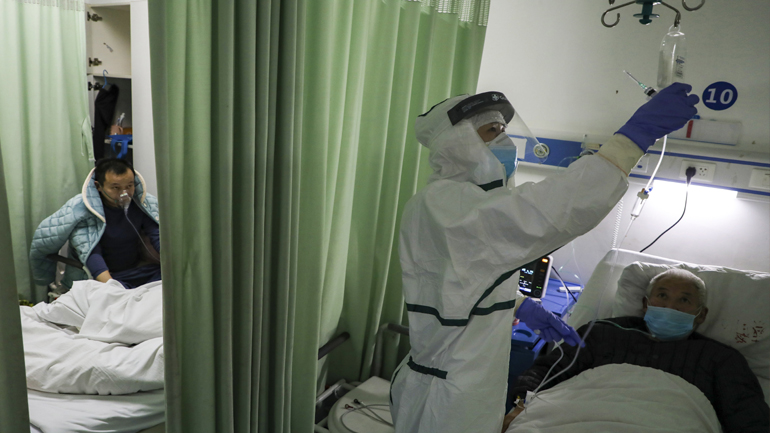 Κορωνοϊός: Περισσότεροι από 900 θάνατοι στην Κίνα – 40.000 άνθρωποι έχουν μολυνθεί