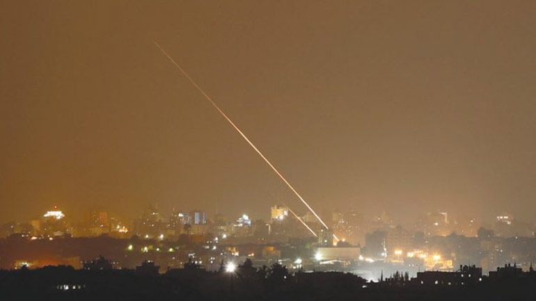 Ο ισραηλινός στρατός έπληξε θέσεις της Χαμάς στη Λωρίδα της Γάζας