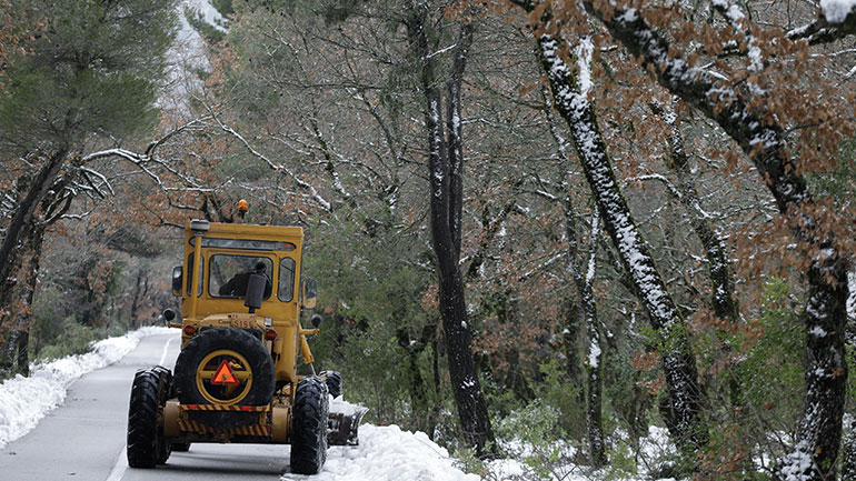 Αποκατάσταση κυκλοφορίας οχημάτων στη λεωφόρο Πάρνηθος
