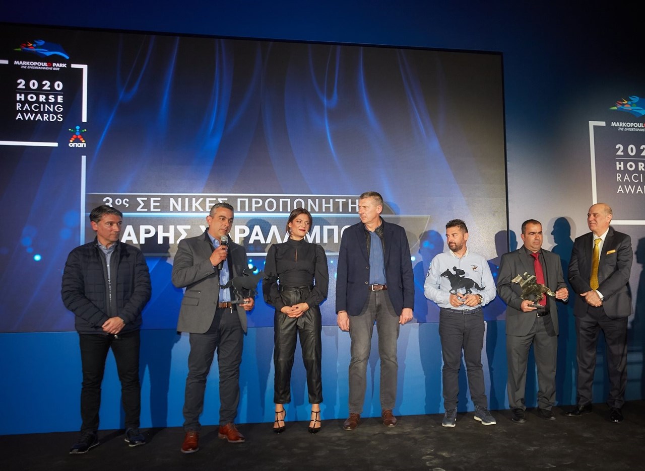 Η απονομή των βραβείων στους Πολυνίκες Προπονητές