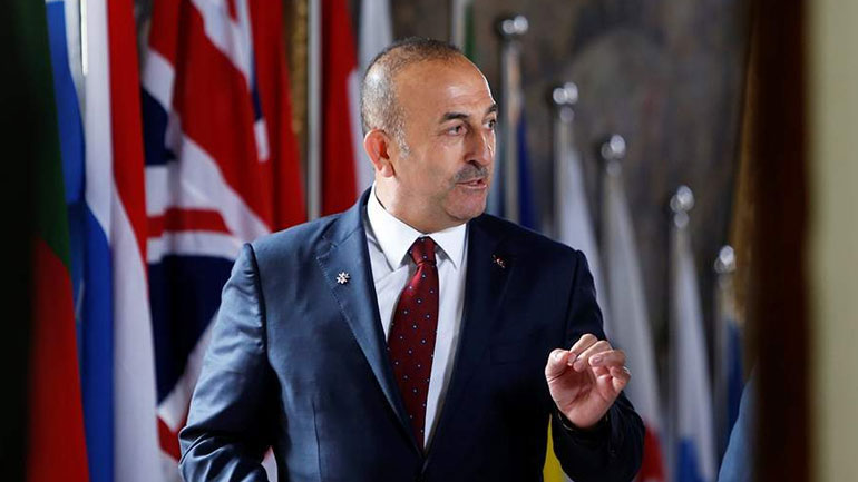 Τσαβούσογλου: Στη Μόσχα τουρκική αντιπροσωπεία για το Ιντλίμπ