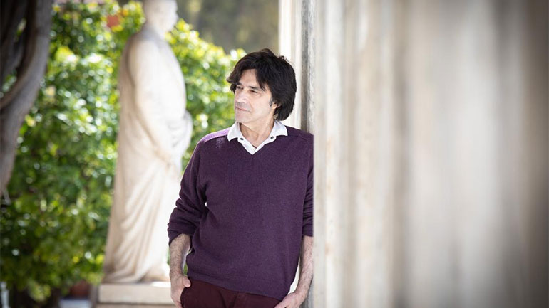 «Αθώα πλάσματα» – Tο νέο μυθιστόρημα του Αλέξη Σταμάτη