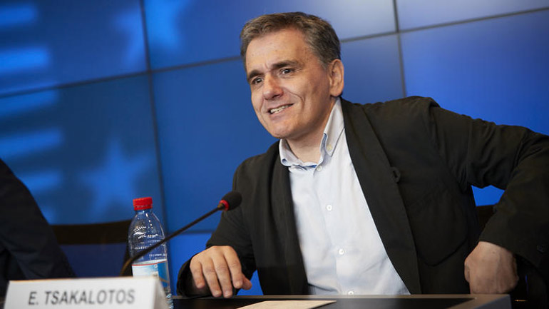 Ο Τσακαλώτος στο γραφείο της Γεννηματά