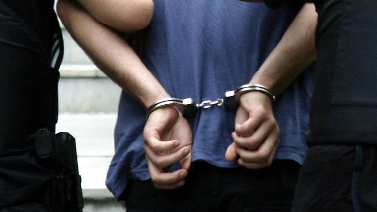 Σύλληψη στη Λάρισα για κατοχή άνω του ενός κιλού κάνναβης