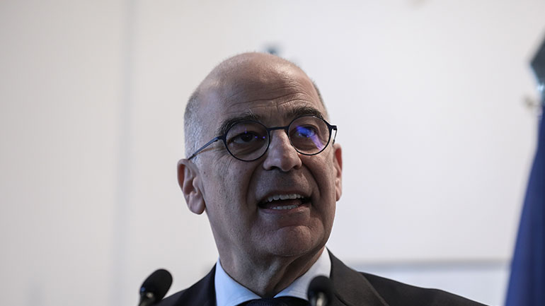 Στην Αλγερία ο Νίκος Δένδιας