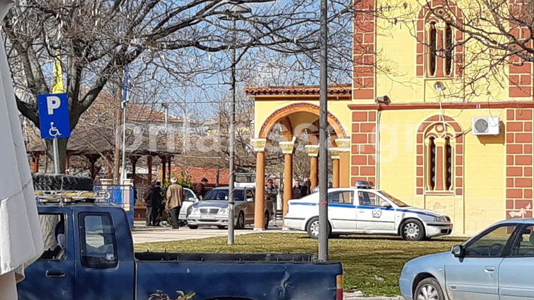 Ιερέας βρέθηκε απαγχονισμένος σε ναό στη Λάρισα