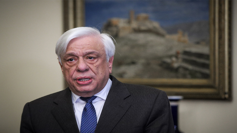 Συχαρητήριο τηλεφώνημα Παυλόπουλου σε Τζιτζικώστα