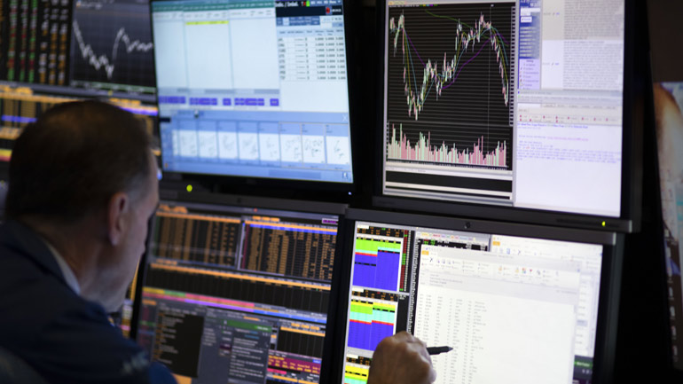 Κλείσιμο με πτώση στη Wall Street