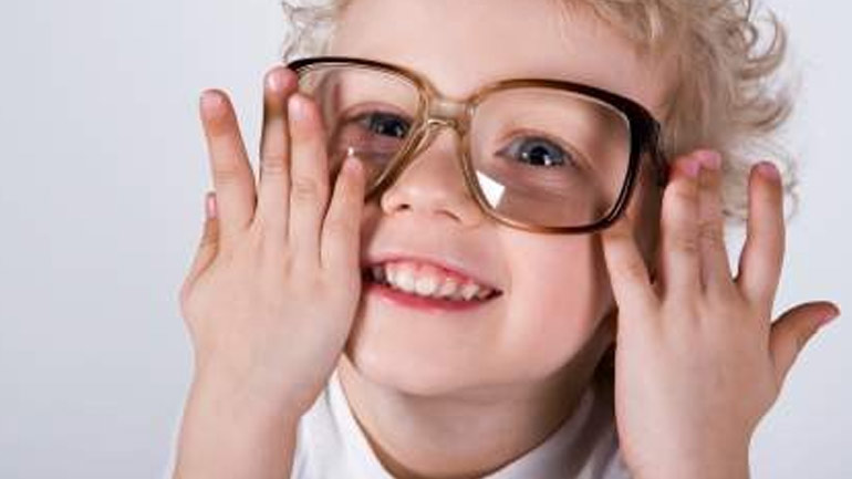 Η δεκαετία που το παιδί είναι πιο πιθανό να εμφανίσει μυωπία