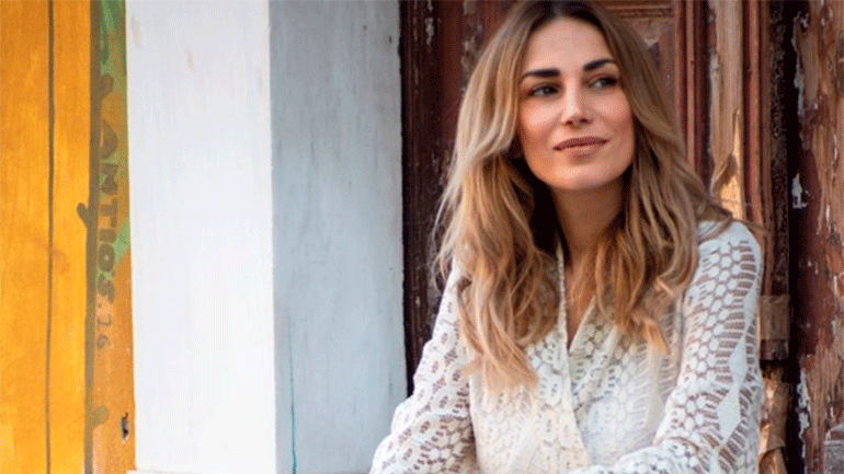 Η Γεωργία Νταγάκη στη μουσική σκηνή Σφίγγα