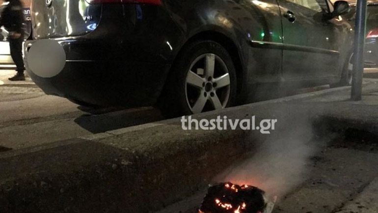 Θεσσαλονίκη: Αποπειράθηκε να πυρπολήσει ΙΧ με χαρτί κουζίνας