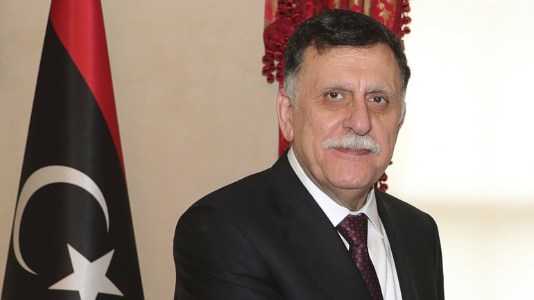 Σάρατζ: Ο αποκλεισμός των πετρελαιοπηγών προμηνύει μια «καταστροφική κρίση» για τη χώρα