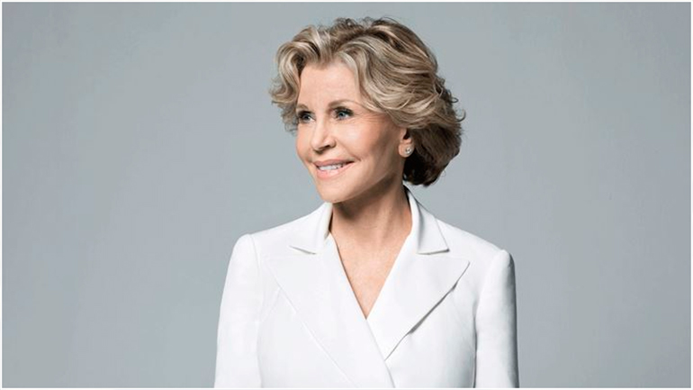Jane Fonda: «Δεν θα υπάρξουν άλλες πλαστικές επεμβάσεις, δεν θα κόψω άλλο τον εαυτό μου»