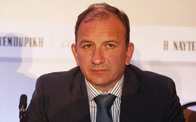 Ο Νικόλας Πρέζας