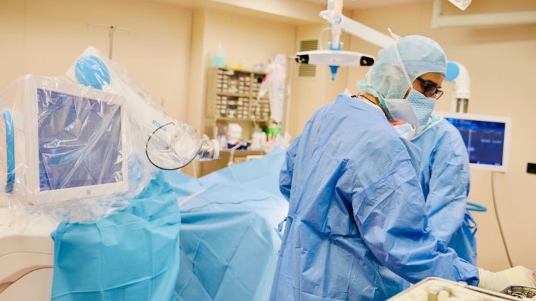 Αρθροπλαστική: Ρομποτικό σύστημα RO.S.A. (Robotic Surgical Assistant)