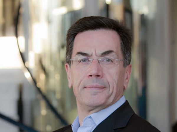 Ο Σπύρος Ρέκκας εκθείασε τα Νέα της Πιάτσας στον Galaxy 92