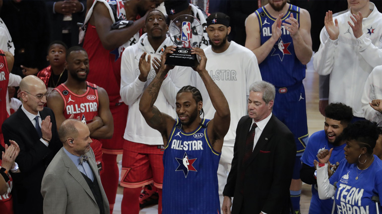 All Star Game: Ο Καγουάι Λέοναρντ αφιέρωσε τον τίτλο του MVP στον Κόμπι Μπράιαντ