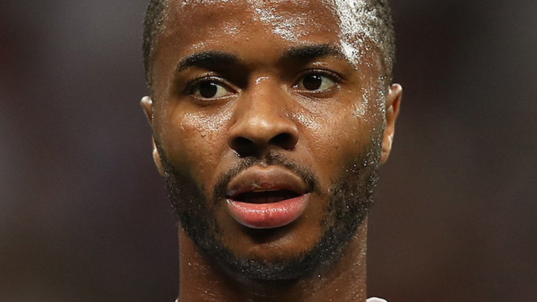 Μάντσεστερ Σίτι: «Δεν φεύγει ο Στέρλινγκ»