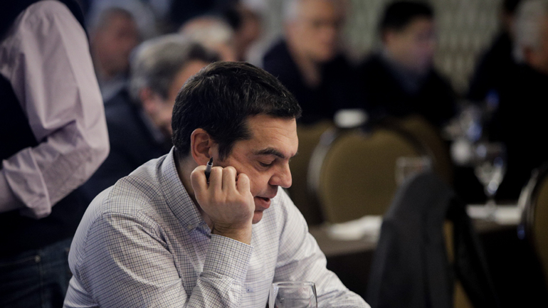 Deutsche Welle: «Έτσι θέλει να ανακτήσει την εξουσία o Τσίπρας»