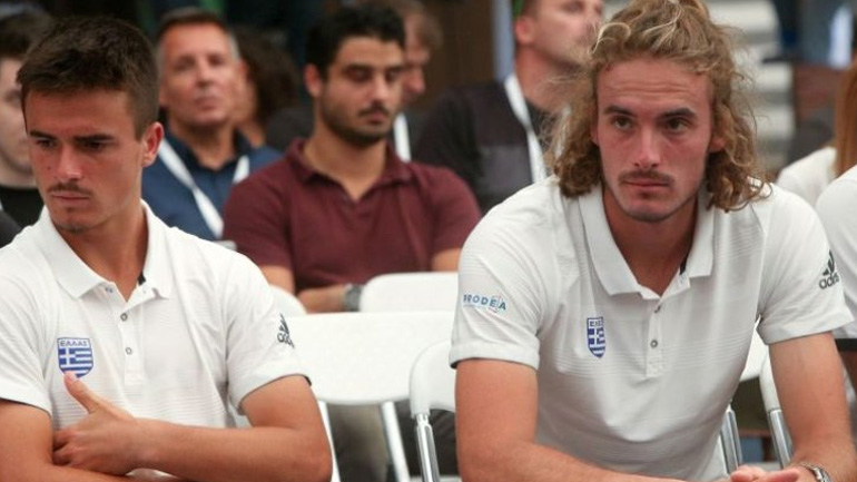 Τένις: Έπεσαν μαχόμενοι στο διπλό ο Στέφανος και ο Πέτρος Τσιτσιπάς Τένις: Έπεσαν μαχόμενοι στο διπλό ο Στέφανος και ο Πέτρος Τσιτσιπάς