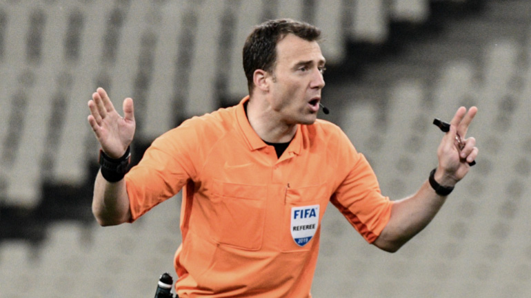 Europa League: Ο Τσβάιερ σφυρίζει το παιχνίδι Ολυμπιακός-Άρσεναλ