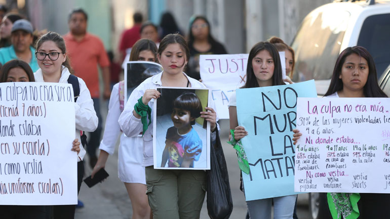 Μεξικό: Δεκάδες γυναίκες διαδήλωσαν για τη δολοφονία ενός 7χρονου κοριτσιού