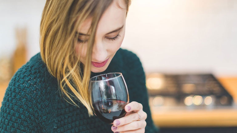 Πόσο κρασί μπορούμε να πίνουμε όταν κάνουμε δίαιτα