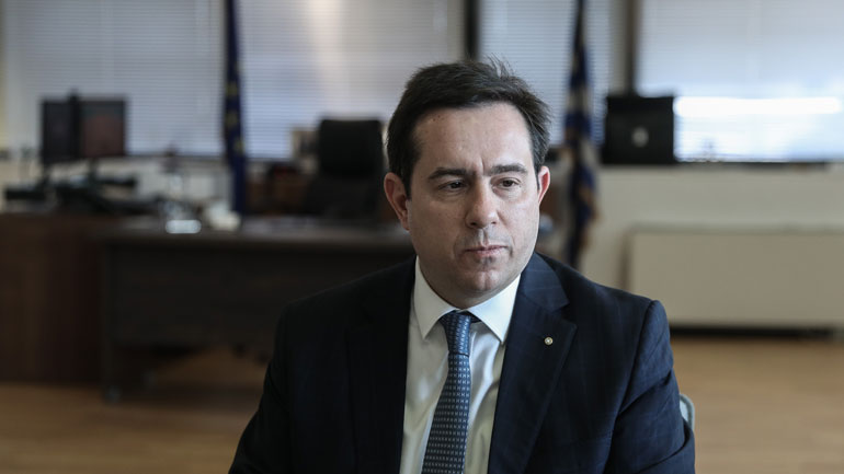 Έμεινε με τον Μουτζούρη και… κάηκε