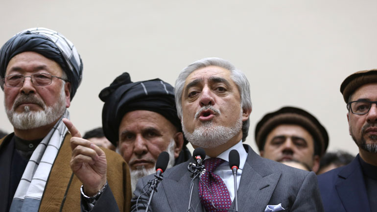 Αφγανιστάν: Ο πρώην πολέμαρχος Ντόστουμ καλεί σε διαδηλώσεις υπέρ του Αμπντουλάχ Αμπντουλάχ