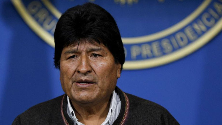 Κολομβία: Ηγέτης της δεξιάς απευθύνει έκκληση προκειμένου «να μην επιστρέψει» ο Έβο Μοράλες