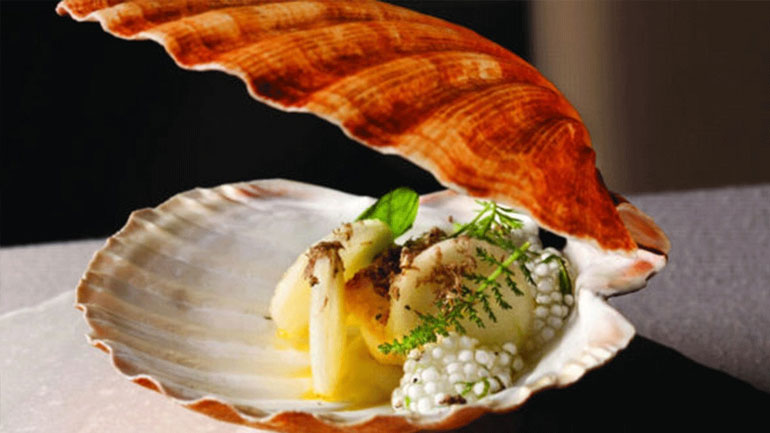 Χρυσοί Σκούφοι 2020: Οι μεγάλοι νικητές και οι λαμπεροί καλεσμένοι της βραδιάς