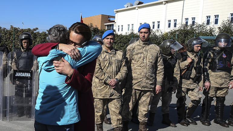 Ο Οσμάν Καβαλά συνελήφθη και πάλι μετά την αθώωσή του για την κριτική στον Ερντογάν