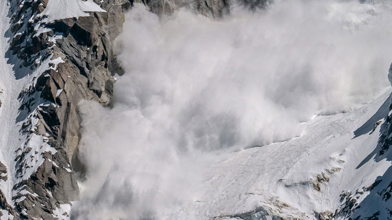 Νορβηγία: Δύο Γερμανοί σκοτώθηκαν από χιονοστιβάδα στο αρκτικό αρχιπέλαγος Σβάλμπαρντ