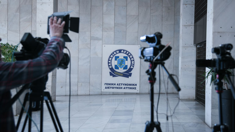 Εμφανίστηκε ο «Μάξιμος Σαράφης» – Δέχεται να καταθέσει υπό προϋποθέσεις