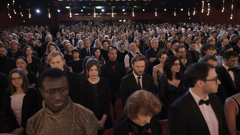 Ενός λεπτού σιγή στο Βερολίνο για τα θύματα στο Χάναου στην έναρξη της 70ής Μπερλινάλε