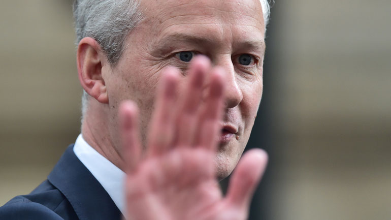 Το Παρίσι καλεί τις επιχειρήσεις να επανεξετάσουν τις εφοδιαστικές αλυσίδες, καθώς ο κορωνοϊός πλήττει την Ασία