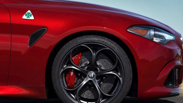 Η άγνωστη ιστορία του εμβληματικού τριφυλλιού της Alfa Romeo