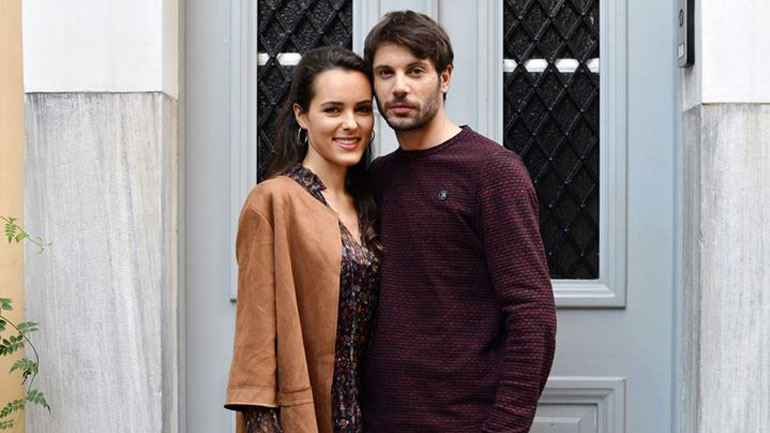 Το Καφέ της Χαράς: Η Αρετή ολοκληρώνει τη σχέση της με τον Μάνο