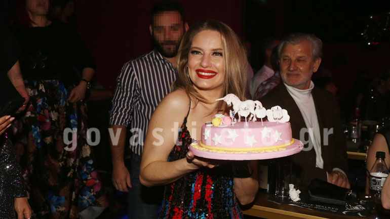 Ντόρα Μακρυγιάννη: Πάρτι γενεθλίων με επώνυμους φίλους