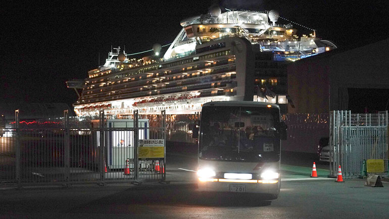 Θετικοί στον κορωνοϊό βρέθηκαν δύο Σλοβένοι επιβάτες του κρουαζιερόπλοιου Diamond Princess