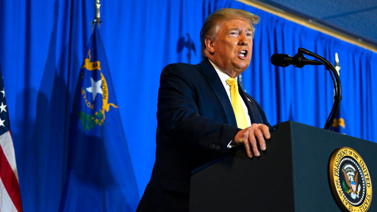 ΗΠΑ: Ο Τραμπ αντικατέστησε και τον υπηρεσιακό Διευθυντή των Υπηρεσιών Πληροφοριών