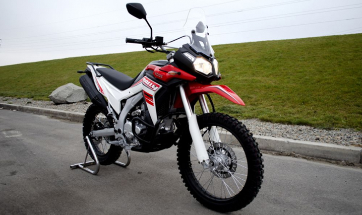 Voge LX300 Rally: Περιπέτεια σε λίγα κυβικά