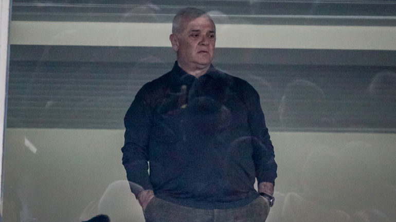 ΑΕΚ: Μοίρασε συγχαρητήρια στα αποδυτήρια ο Μελισσανίδης