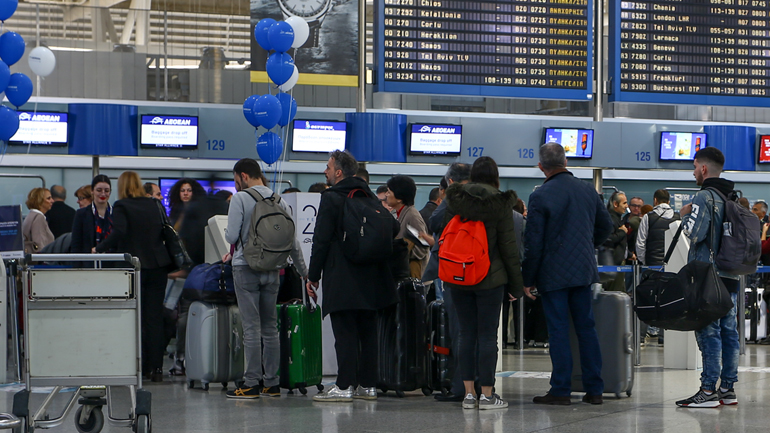 Αναστέλλονται οι σχολικές εκδρομές στην Ιταλία Αναστέλλονται οι σχολικές εκδρομές στην Ιταλία